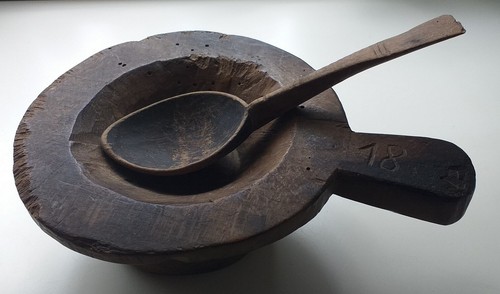 Antico imbuto primitivo - , in