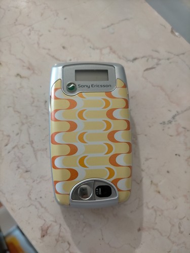 Cellulare sony ericsson z600 - cellulare,
