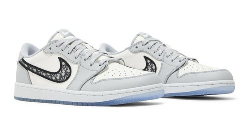 Air jordan lows dior - air,