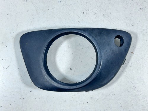 Coperchio fendinebbia lato