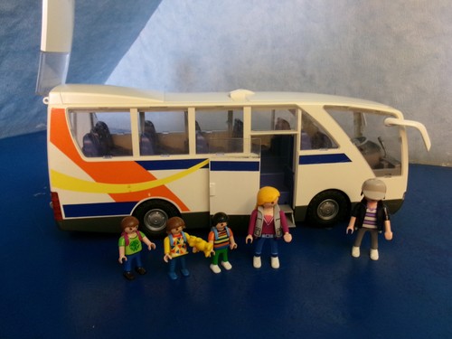 5106 bus omnibus - bus,
