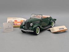 Modellini auto 1:24 Franklin Mint Ford V8 Deluxe Cabriolet 1936 verde