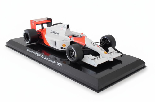 Formule mclaren mp4 1 - 1,