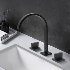 Rubinetto bagno moderno a