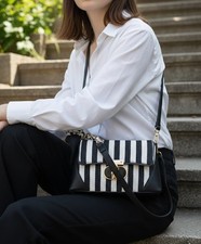 BORSA DA DONNA NERA  A SPALLA