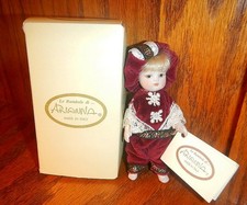 Bambola italiana porcellana
