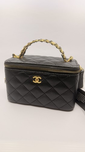 Chanel makeup vanity - chanel, nera