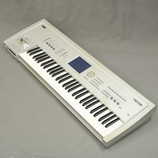 Korg Triton Sintetizzatore