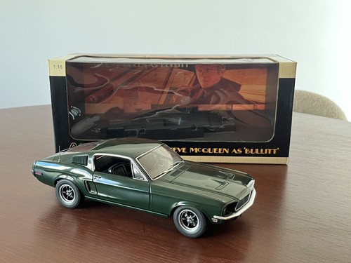 Autoart ford mustang - 1:18,