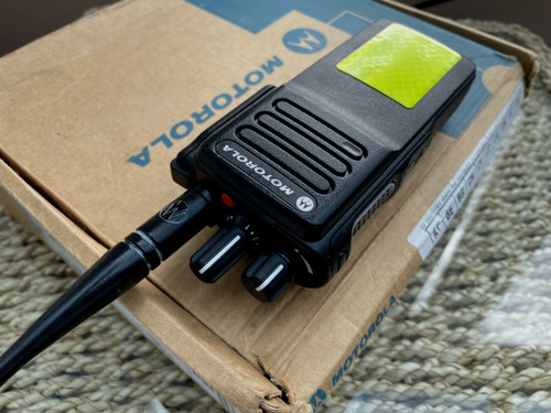 Motorola dp4401e uhf - dp4401e, radio