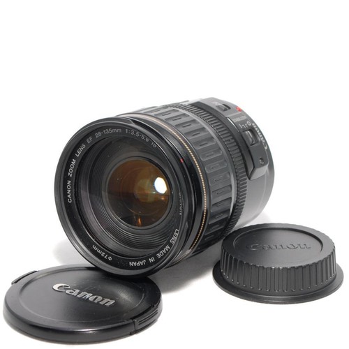 Canon 135 is - ef, usm