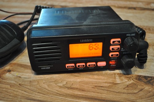 Uniden um380 solara dsc - um380, d