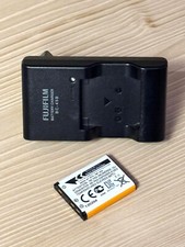 Caricabatteria Fujifilm BC-45B E + Batteria NP-45A