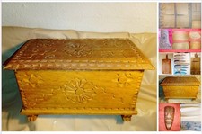 gr2- BAULETTO ARTIGIANALE SARDO PORTAGIOIE IN LEGNO, inciso a mano, e altro