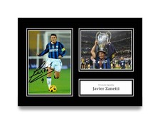 Foto firmata Javier Zanetti A4