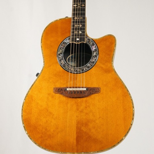 Chitarra acustica usata