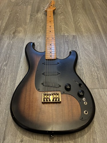 Chitarra elettrica vintage
