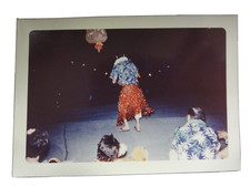 Ballerina hula maschile con