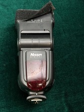Nissin Di700A per parti flash