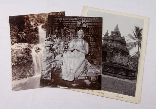Java antique photographs - -,