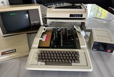 WORKING Vintage Apple II Plus