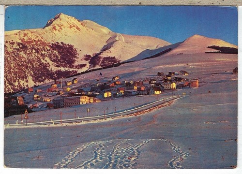 22073 ussita frontignano - -,