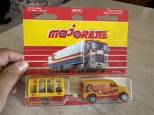 MAJORETTE CIRCUS VAN WITH