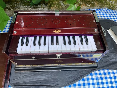 Harmonium jas london - london, (+borsa)
