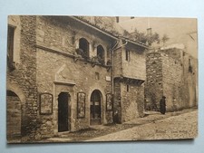 Assisi (Perugia). Casa antica.