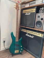 Basso elettrico Yamaha MB-40H