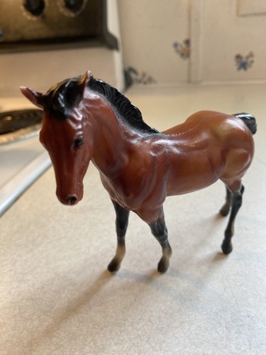 Breyer red bay classico quarto - bay,