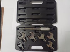 ATTREZZATURA KIT CHIAVE