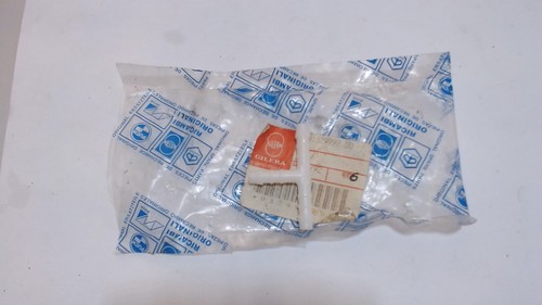 Raccordo tubo benzina - tubo, 600