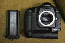 canon eos 1d mk 2.  CORPO FOTOCAMERA funzionante con batteria