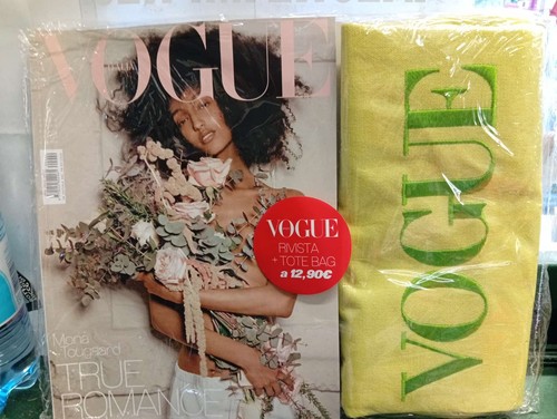 Vogue italia giugno - vogue, +