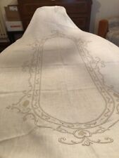 Tovaglia ricamata a mano rettangolare