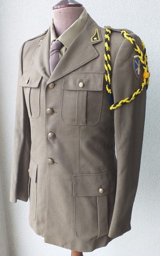 Giacca camicia cravatta - , e.i