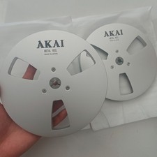 Una coppia bobina nastro