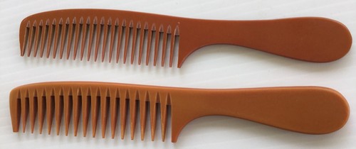 Due pettine osseo - due,