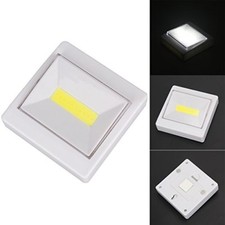 Luce led singolo di cortesia