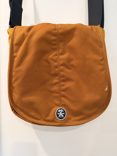 Crumpler wee bee - crumpler,