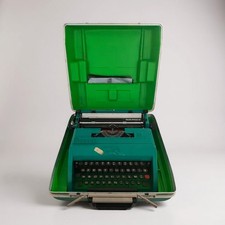 Macchina da Scrivere Olivetti