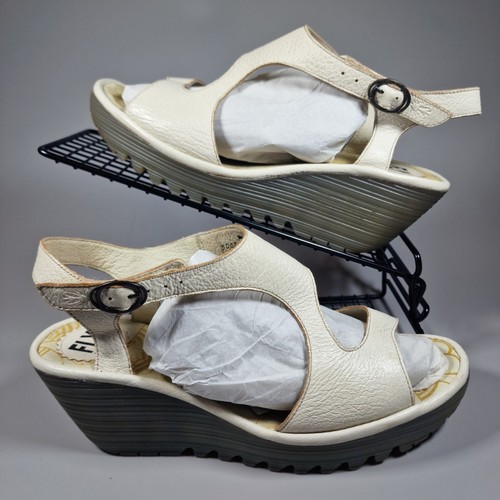 Sandali con zeppa fly london - sandali,