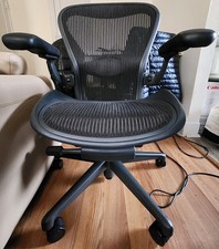 Herman Miller Aeron - Size B -