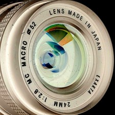 Exakta 2,8/24 mm MC Macro M42