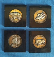 Set 4 Medaglie Sculture