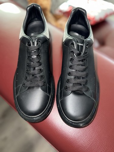 Alexander mcqueen sneakers - mcqueen,
