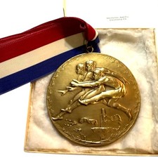 R. Tait McKenzie La Gioia