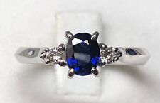 Anello in Oro Bianco 750°/°° 18kt. Zaffiro Birmano Naturale e Diamanti Valenza