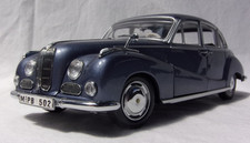 1:24 Schuco - BMW 502 berlina